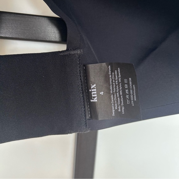 [4] Knix Catalyst High Impact Sports Bra In Black Adjustable Straps Front Zip - Picture 9 of 11